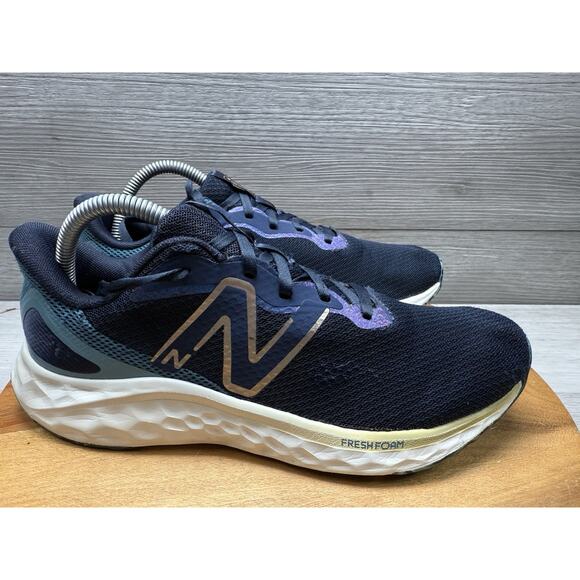 New Balance Shoes - New Balance Fresh Foam Arishi V4 Running Shoe Womens 9